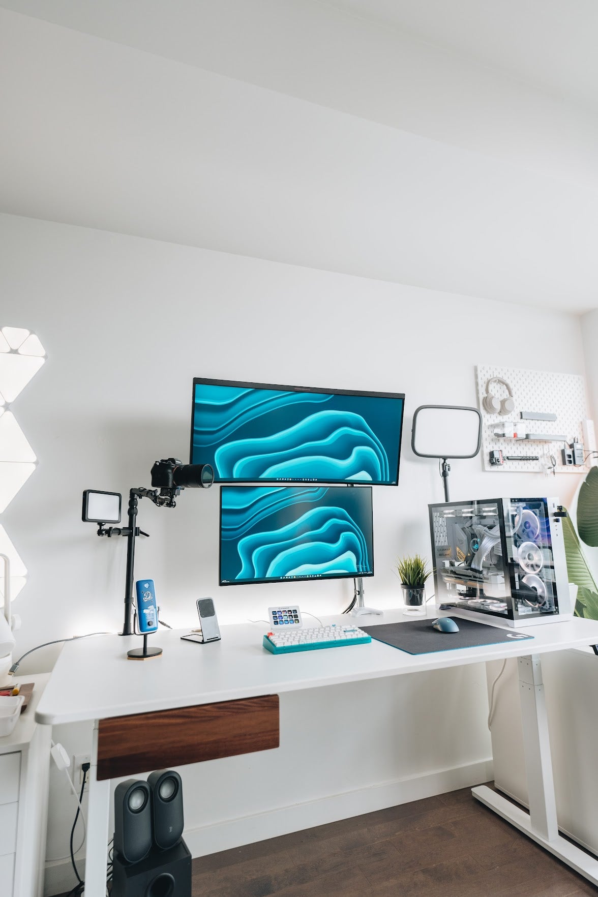 All White VERY RARE RTX STRIX 3080 Custom Gaming PC - Intel i9 10900k CPU