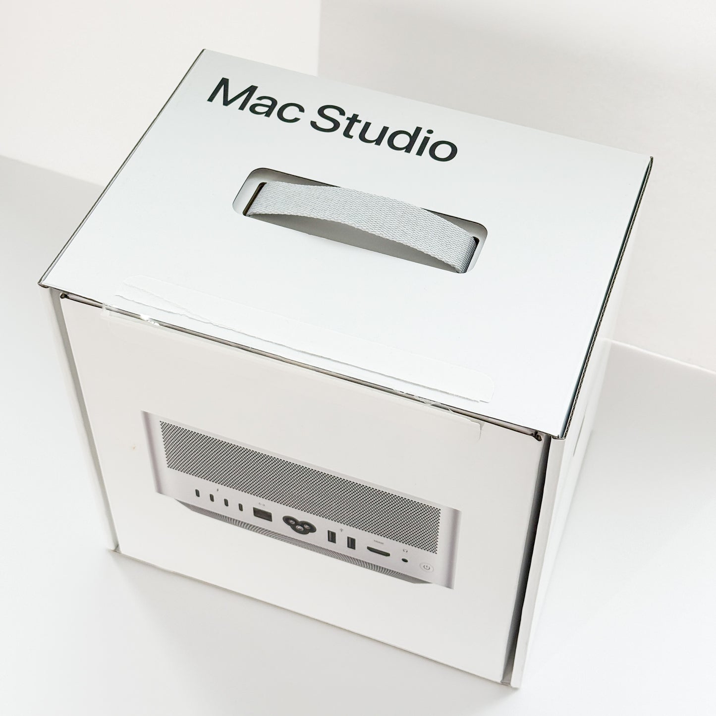 Mac Studio M1 Max - 10C CPU - 32C GPU - 64GB - 2TB