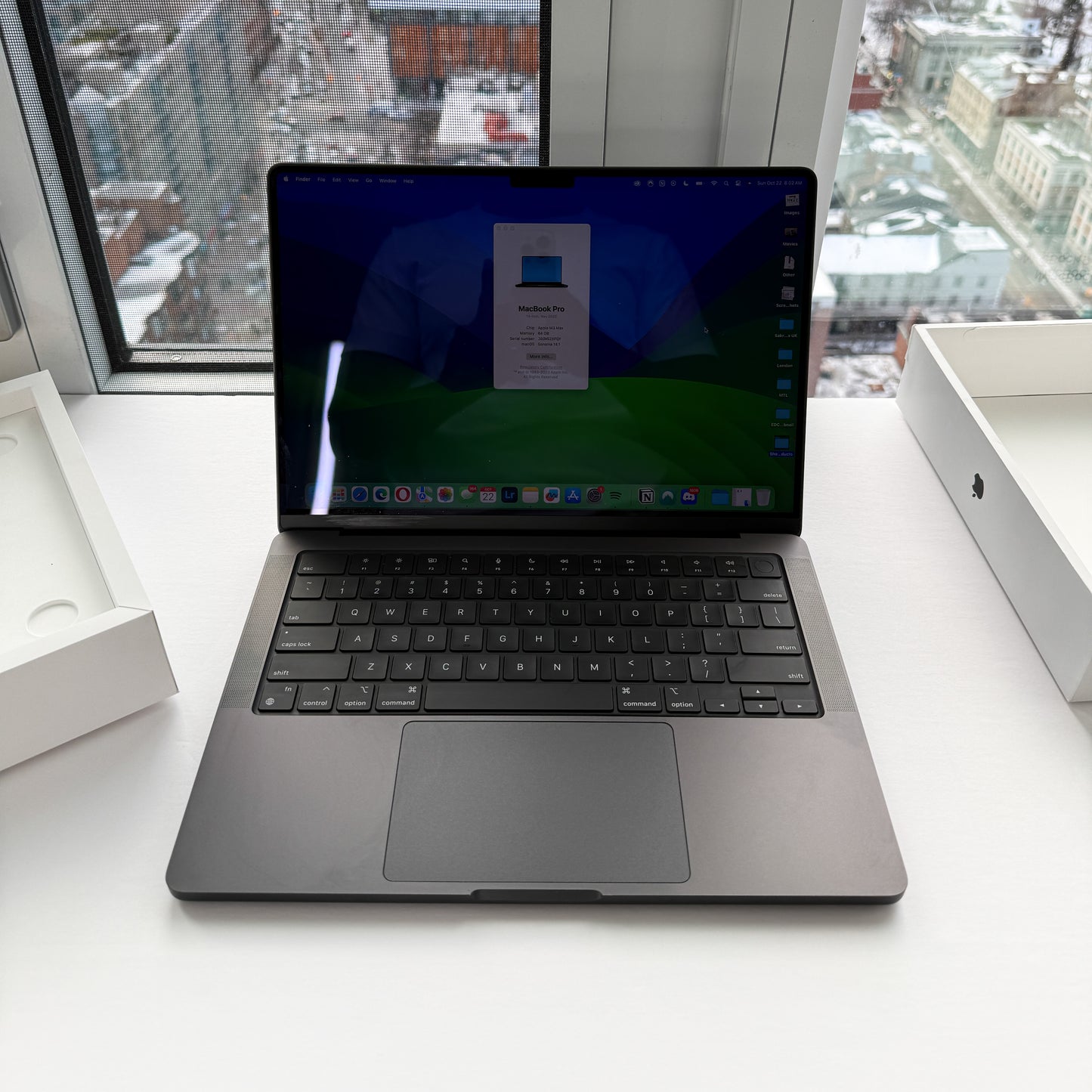 MacBook Pro 14” - M3 Max - 64GB RAM - 2TB